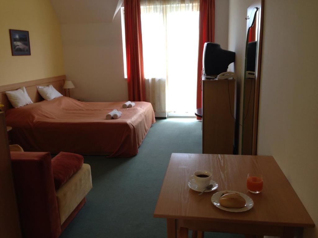 Club Mendan Aparthotel Zalakaros Bagian luar foto